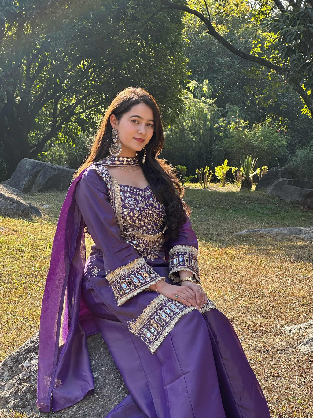 4 Piece Mirror Work Set