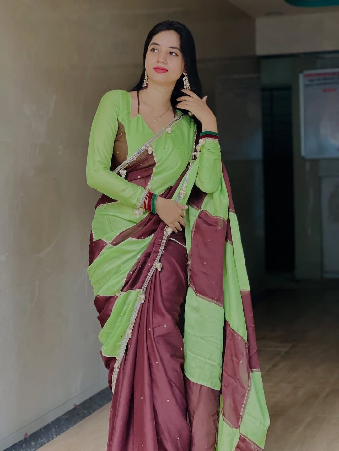 Dual-Tone Premium Georgette Saree — Green & Maroon