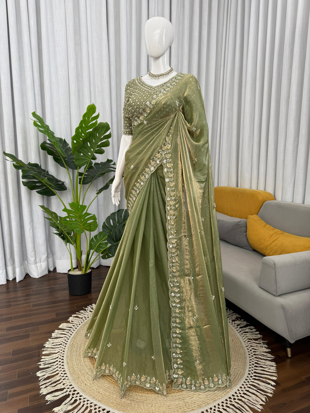 Fendy Silk Heavy Beads Work Designer Saree with Unstitched Blouse