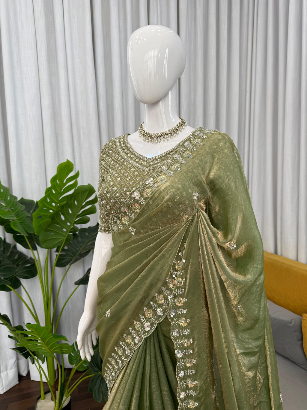 Fendy Silk Heavy Beads Work Designer Saree with Unstitched Blouse