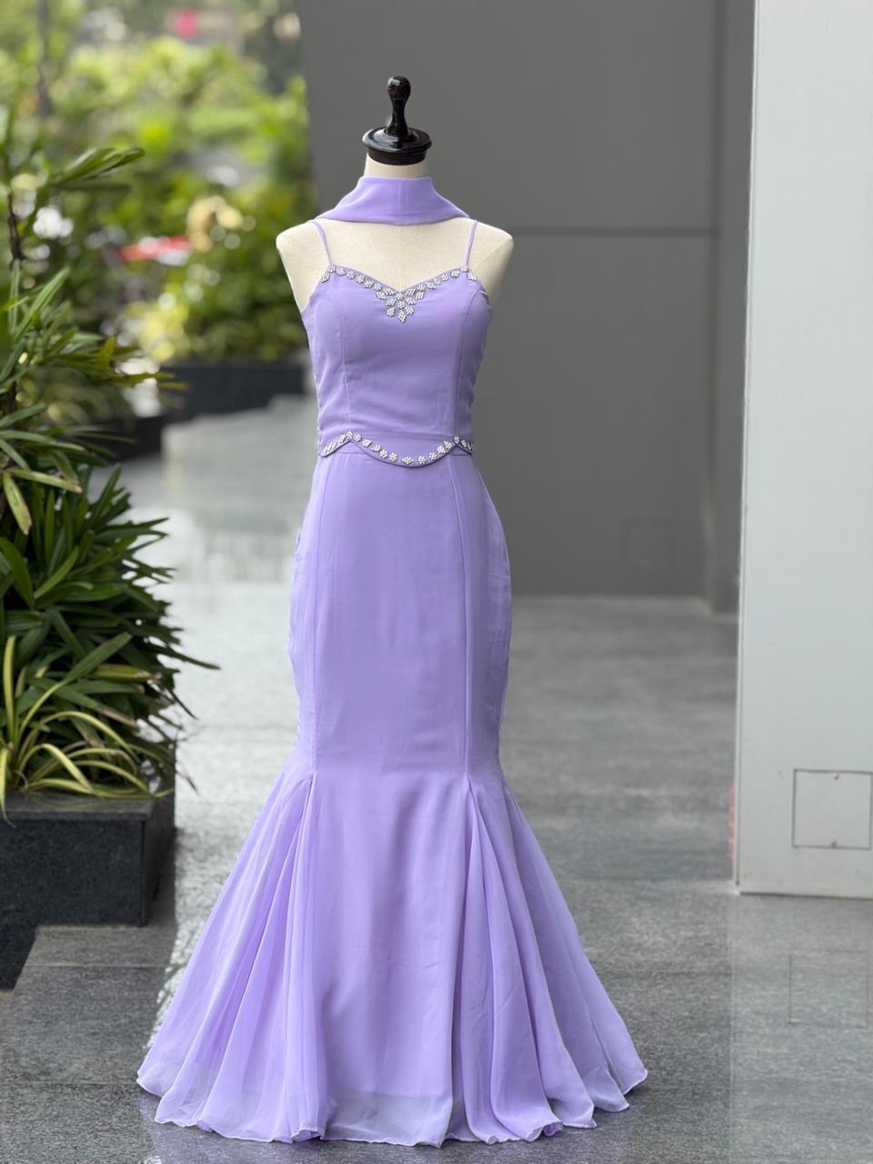 Flare Fish Cut Lehnga