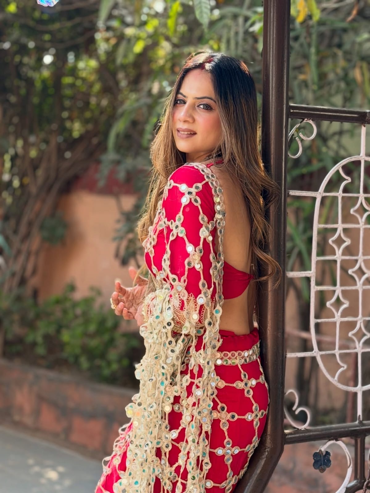 Fendy Silk Real Mirror Work Designer Saree – Red